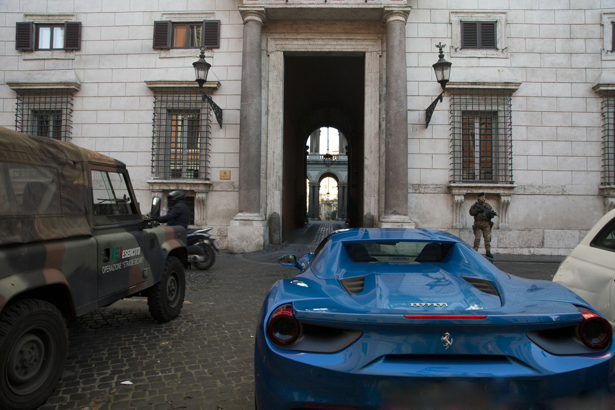 Apartamento Casa A Palazzo Borghese Roma Exterior foto